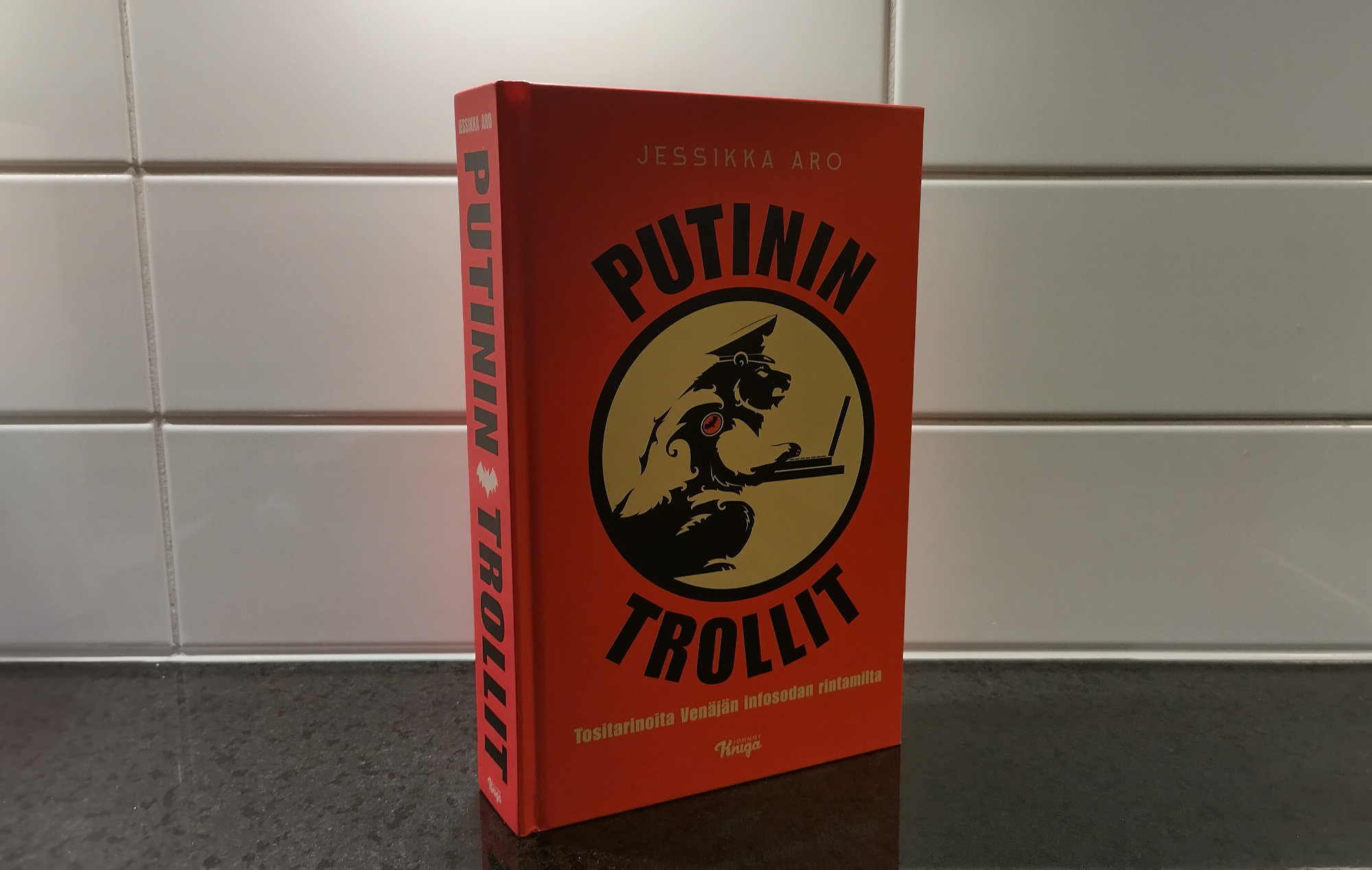 Putinin trollit -kansi Putinin trollit -kansi